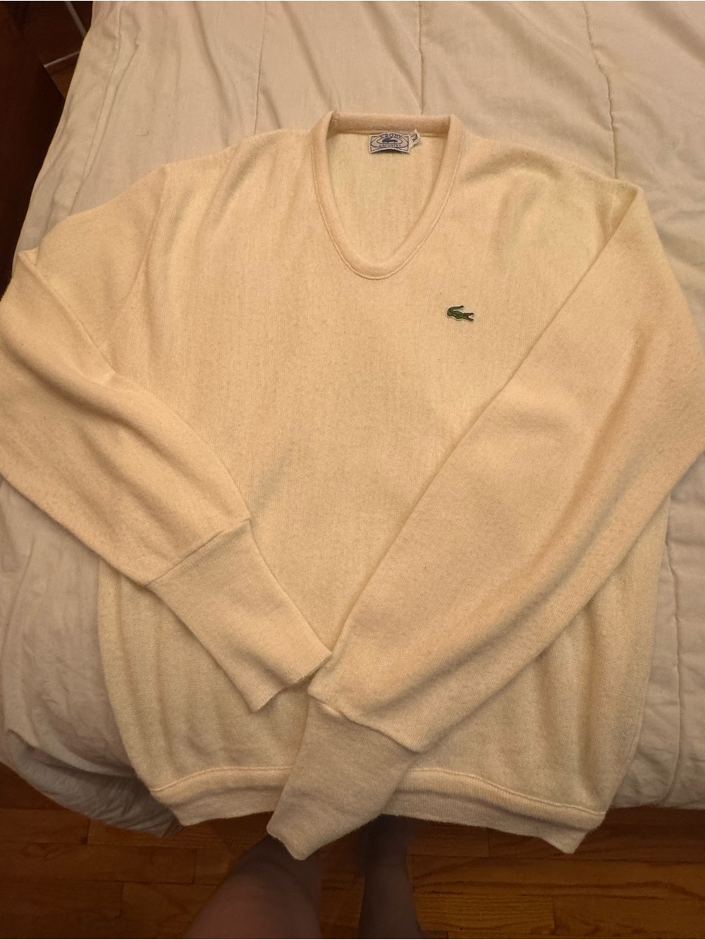 Vintage 80s Izod Lacoste Cream V-Neck Sweater - Men’s XL (Unisex)